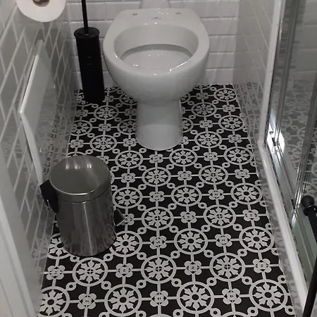 Nocleg ze śniadaniem Stella Scugnizza Neapol